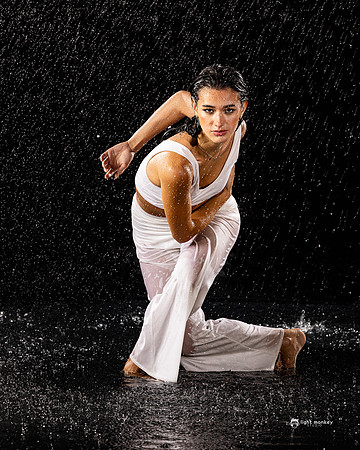 R3_15860-Edit